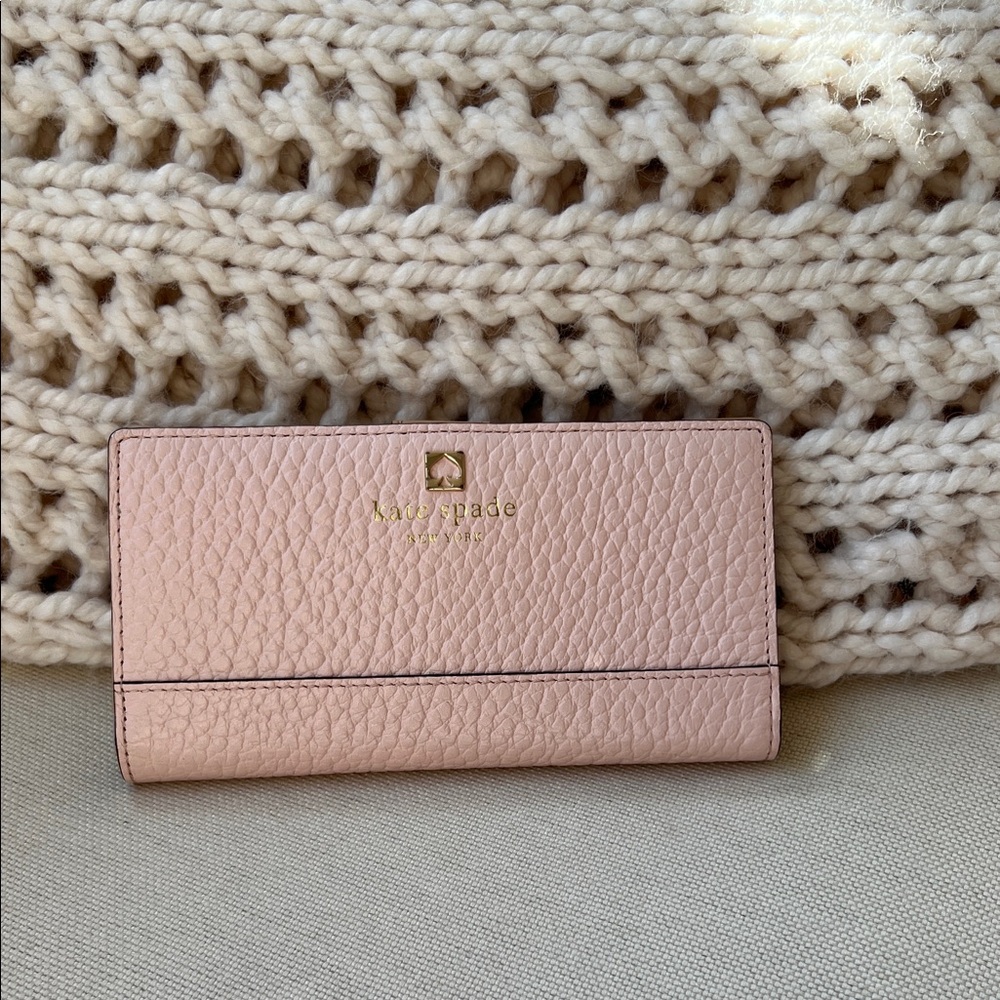 Kate Spade Blush Textured Wallet